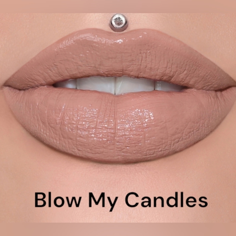 Jeffree Star - Supreme Gloss - Blow My Candles (Peachy/Nude) NIB